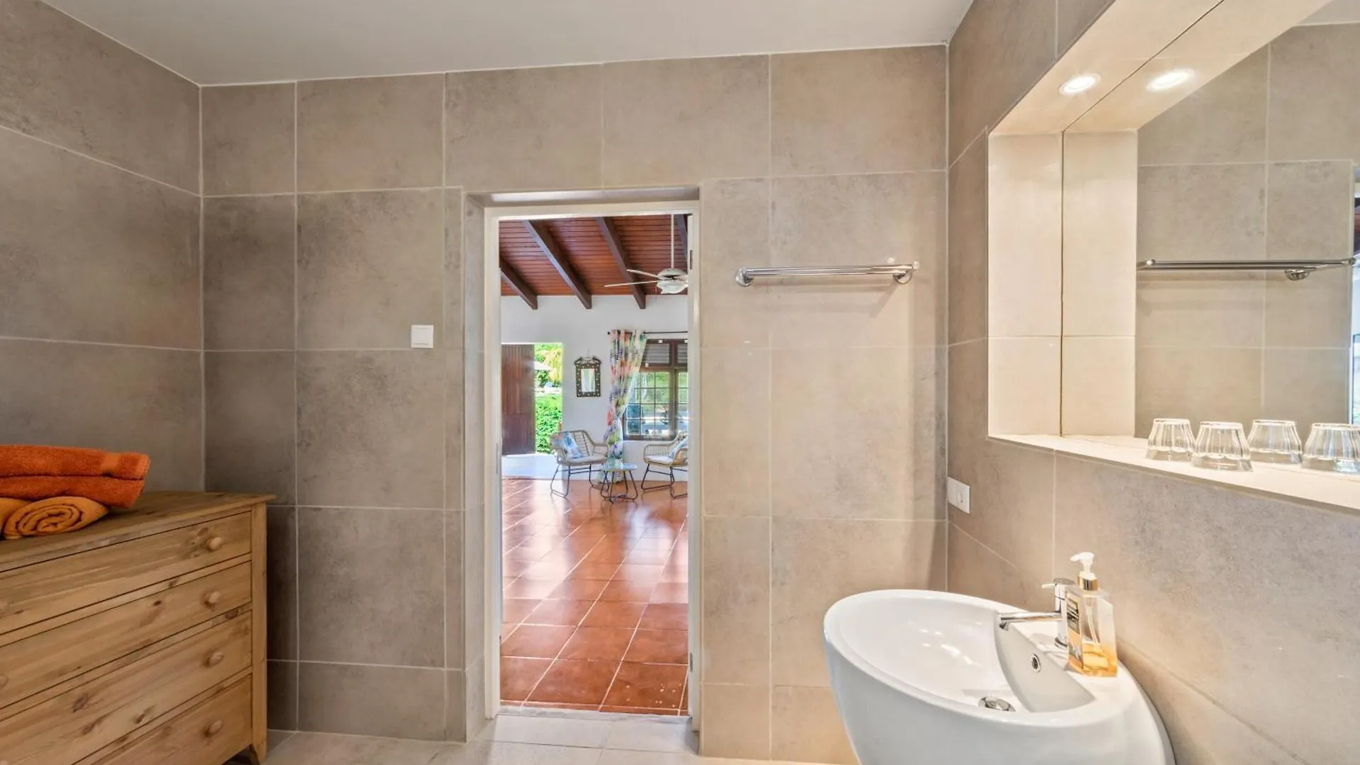 Villa San Sebastian Curacao Fontein شقة